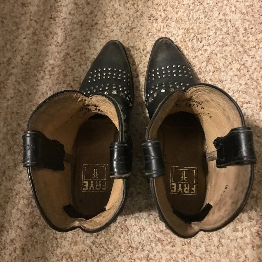 FRYE Billy Biker ankle boots with studs